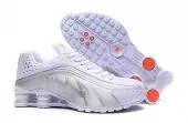 nike shox femme pas cher nouveaux  r4 white silver